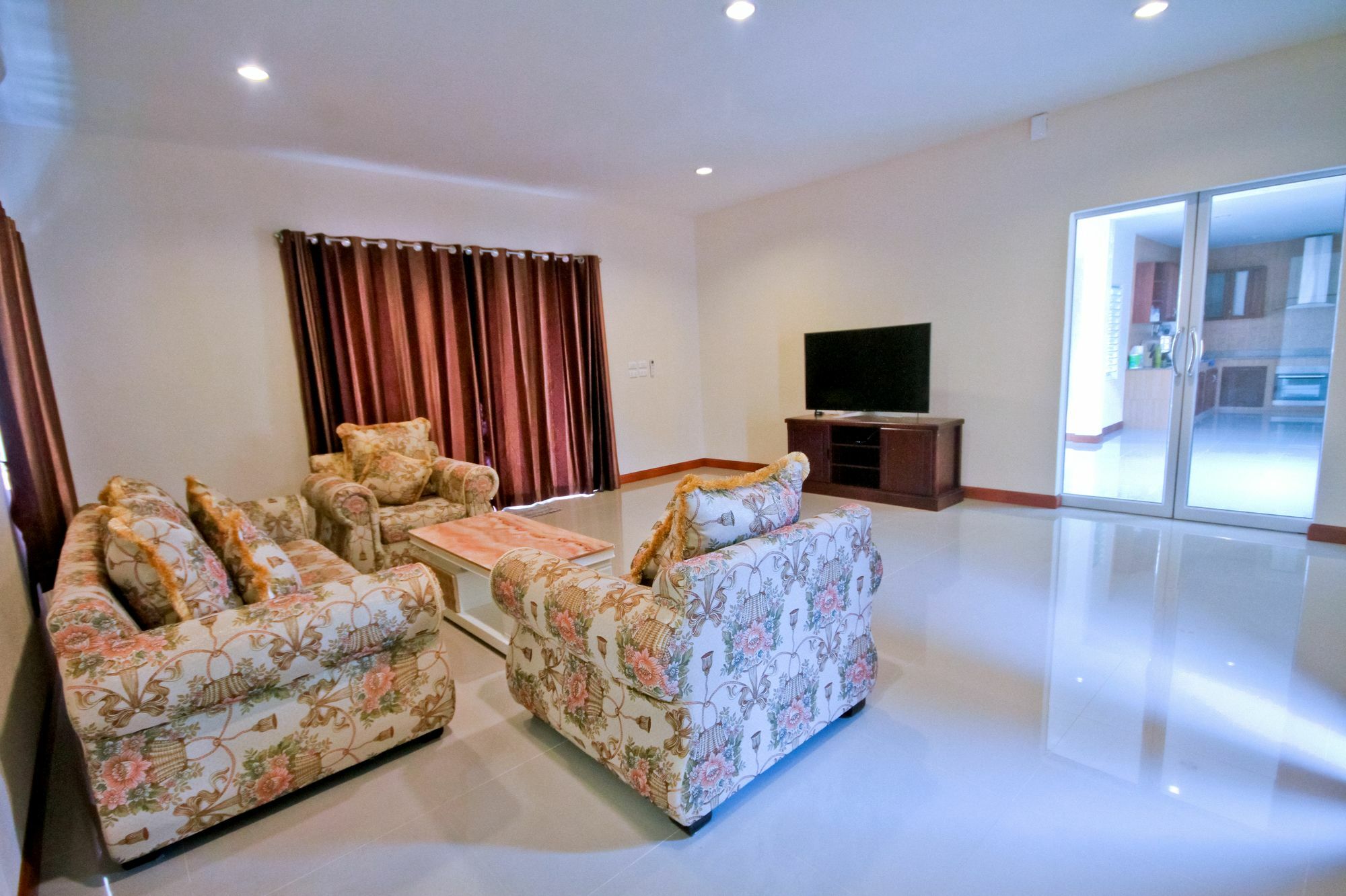 Luxury Pool Villa 3Br 6-8 Persons (Adults Only) Pattaya Ngoại thất bức ảnh